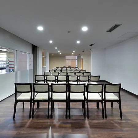 Hotel Eurostars 4*